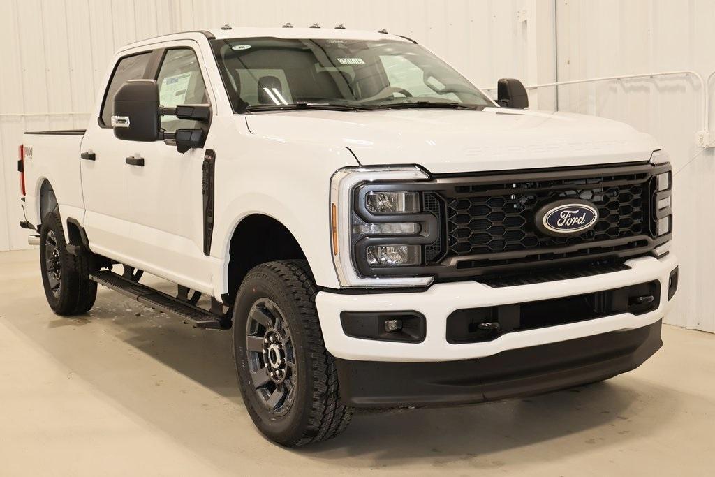 new 2025 Ford F-350 car, priced at $63,315