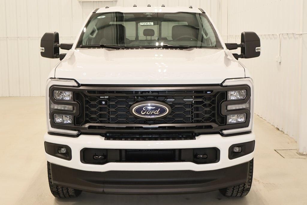 new 2025 Ford F-350 car, priced at $63,315