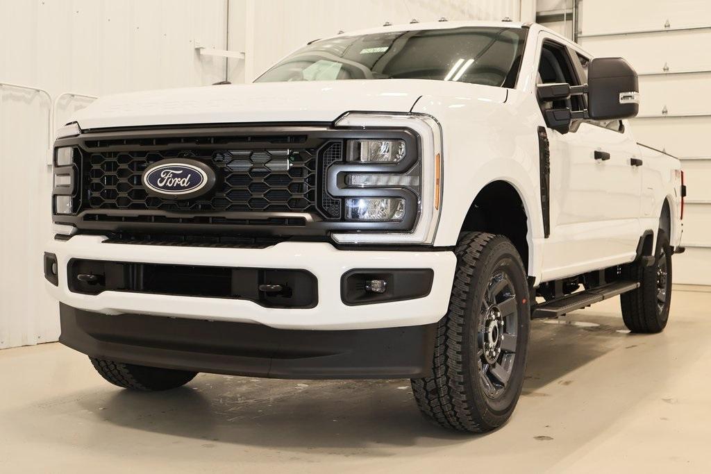 new 2025 Ford F-350 car, priced at $63,315