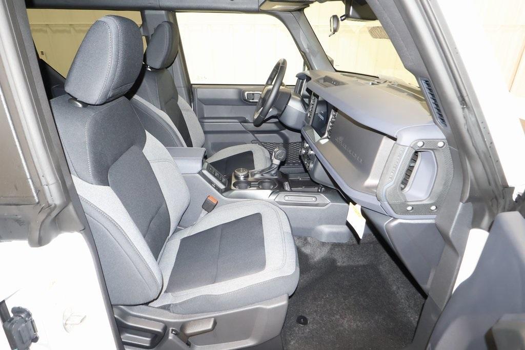 new 2025 Ford Bronco car, priced at $44,554