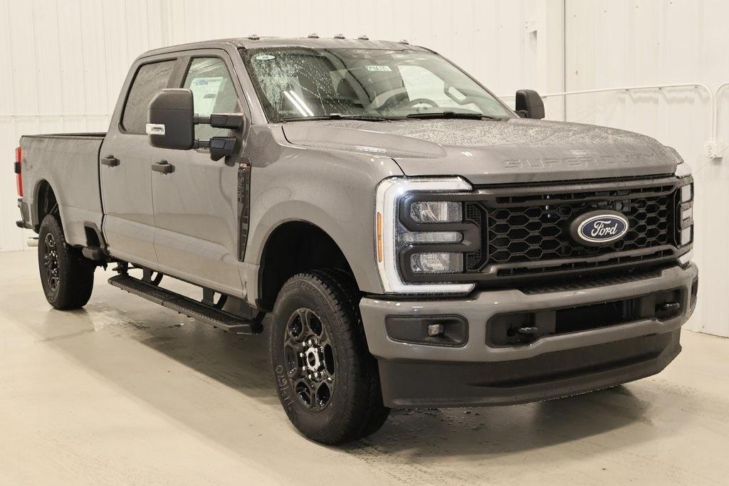 new 2024 Ford F-350 car, priced at $58,160