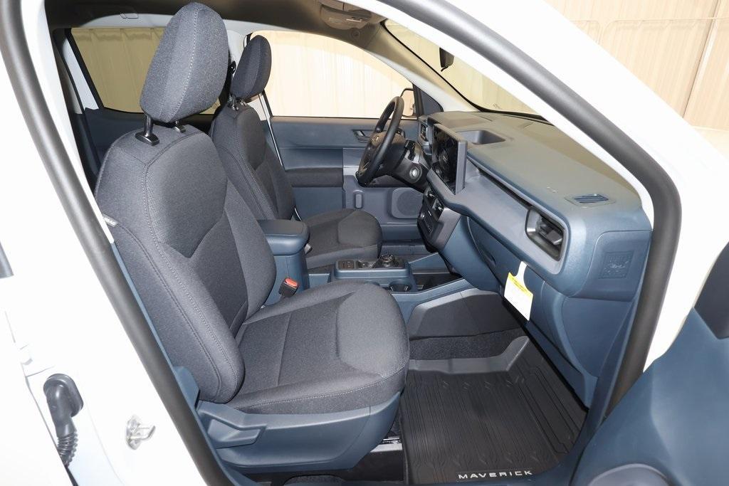 new 2025 Ford Maverick car, priced at $29,004