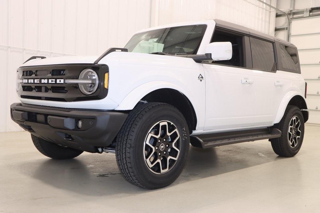 new 2025 Ford Bronco car, priced at $61,410