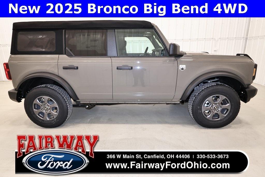 new 2025 Ford Bronco car, priced at $43,070