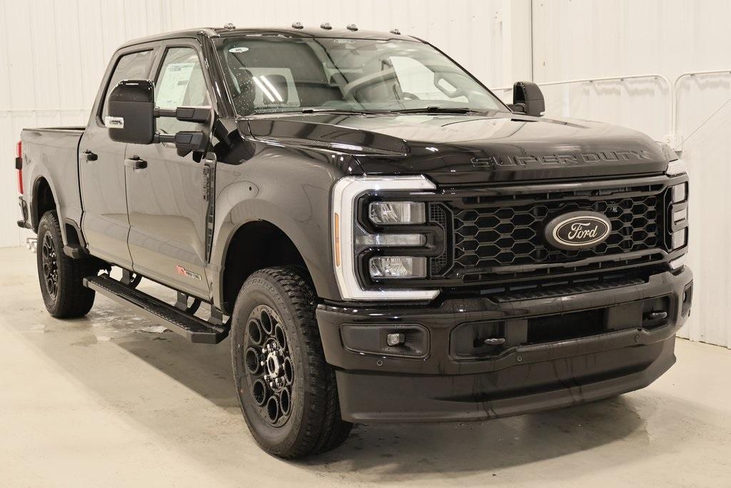 new 2025 Ford F-350 car, priced at $90,710