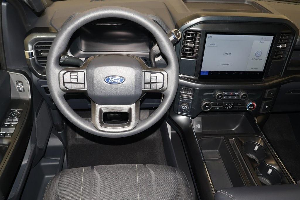 new 2025 Ford F-150 car, priced at $45,694