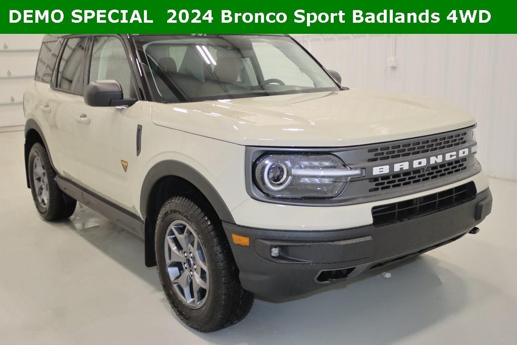 new 2024 Ford Bronco Sport car, priced at $43,220