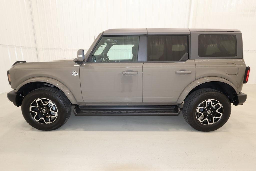 new 2025 Ford Bronco car, priced at $50,888