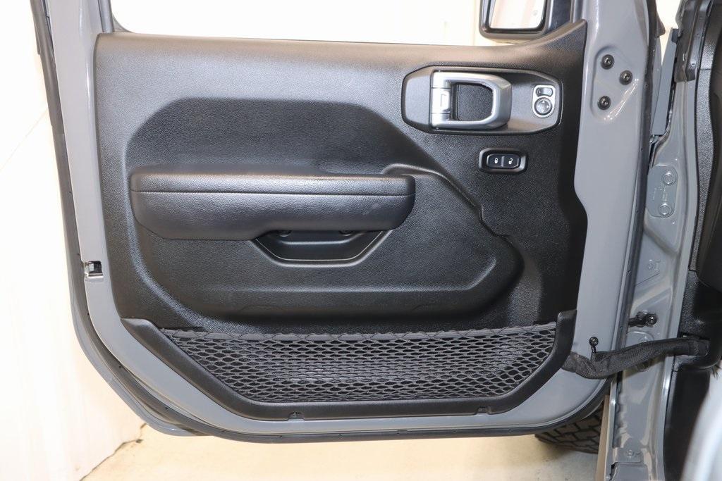 used 2022 Jeep Gladiator car, priced at $33,500