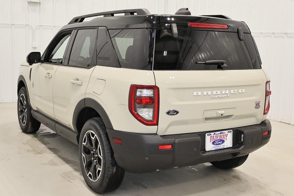 new 2025 Ford Bronco Sport car, priced at $40,630