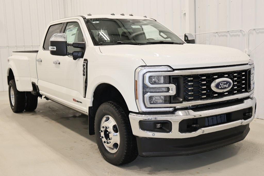 new 2025 Ford F-350 car, priced at $99,985