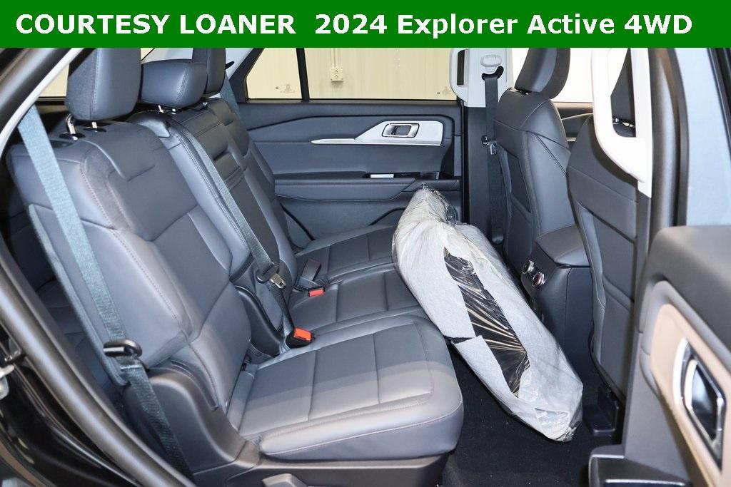 new 2025 Ford Explorer car, priced at $44,392