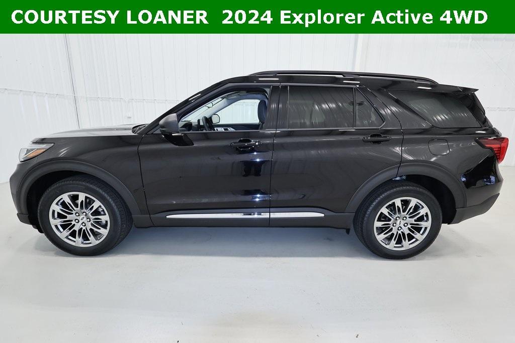 new 2025 Ford Explorer car, priced at $44,392