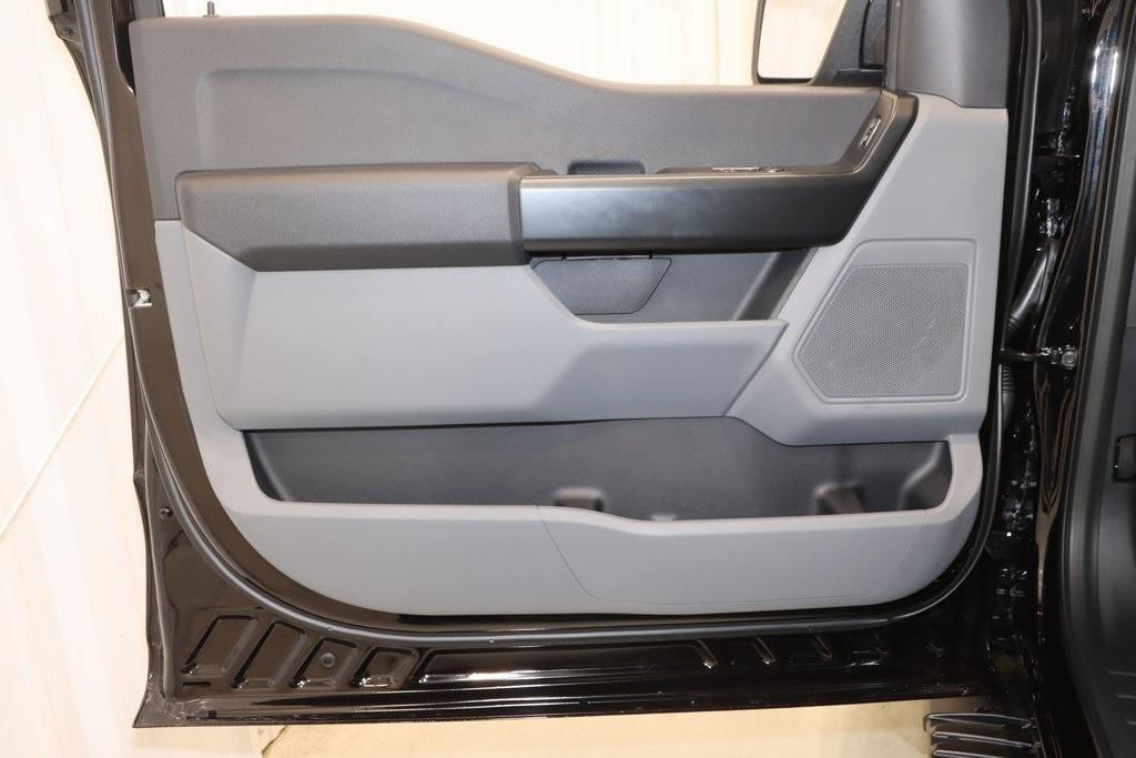 new 2025 Ford F-150 car, priced at $47,260