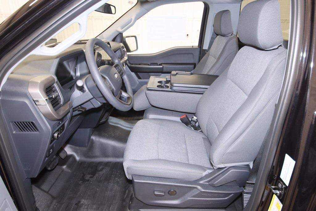 new 2025 Ford F-150 car, priced at $47,260