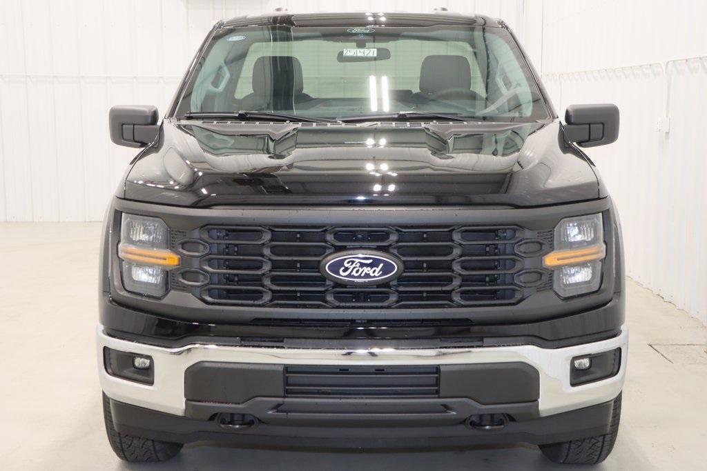 new 2025 Ford F-150 car, priced at $47,260