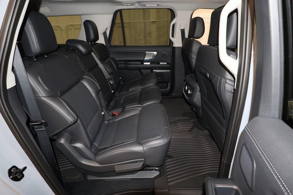 new 2025 Ford Expedition Max car, priced at $84,265