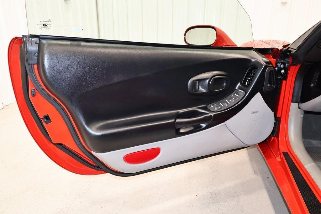 used 2000 Chevrolet Corvette car, priced at $18,500