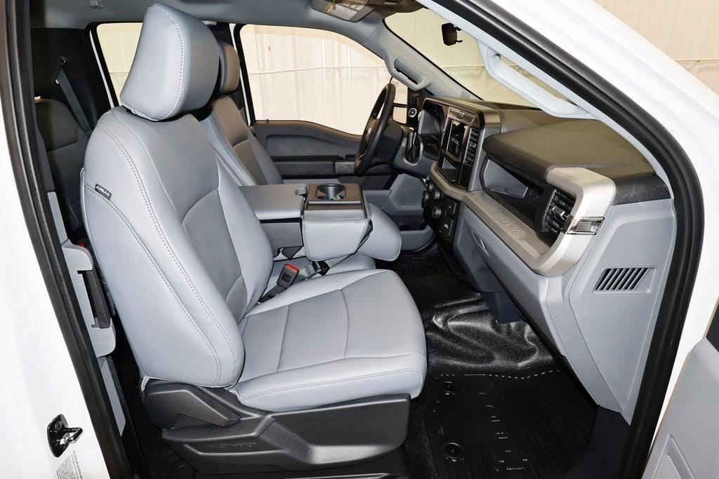 new 2025 Ford F-350 car, priced at $53,870