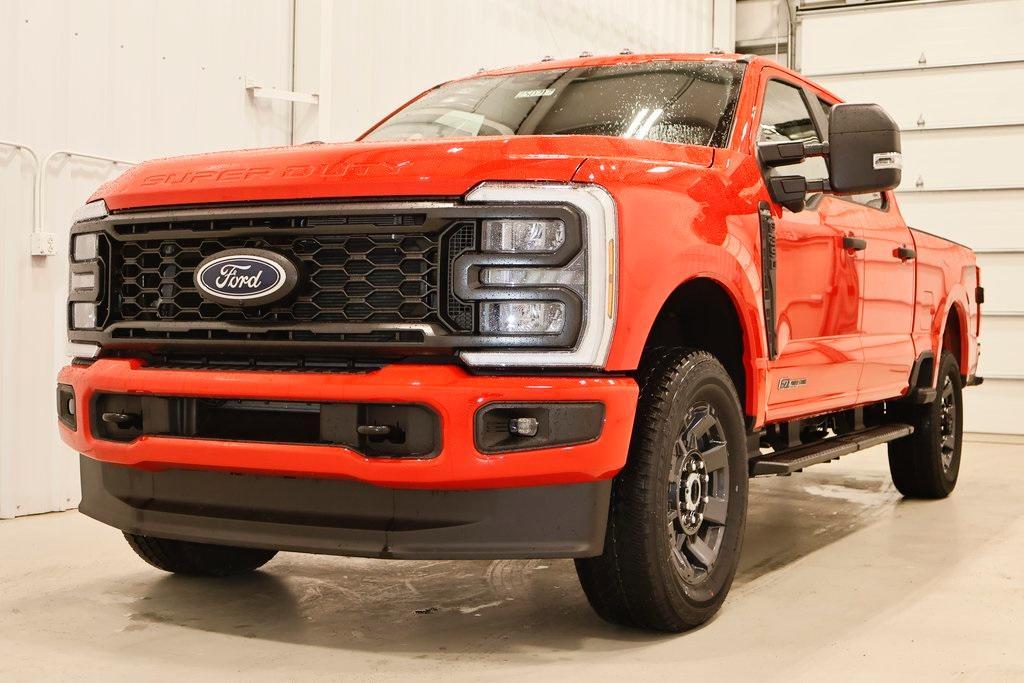 new 2025 Ford F-350 car, priced at $74,720