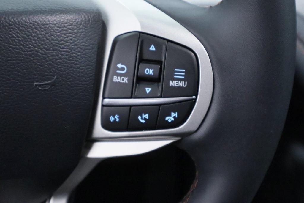 new 2025 Ford Explorer car, priced at $40,910