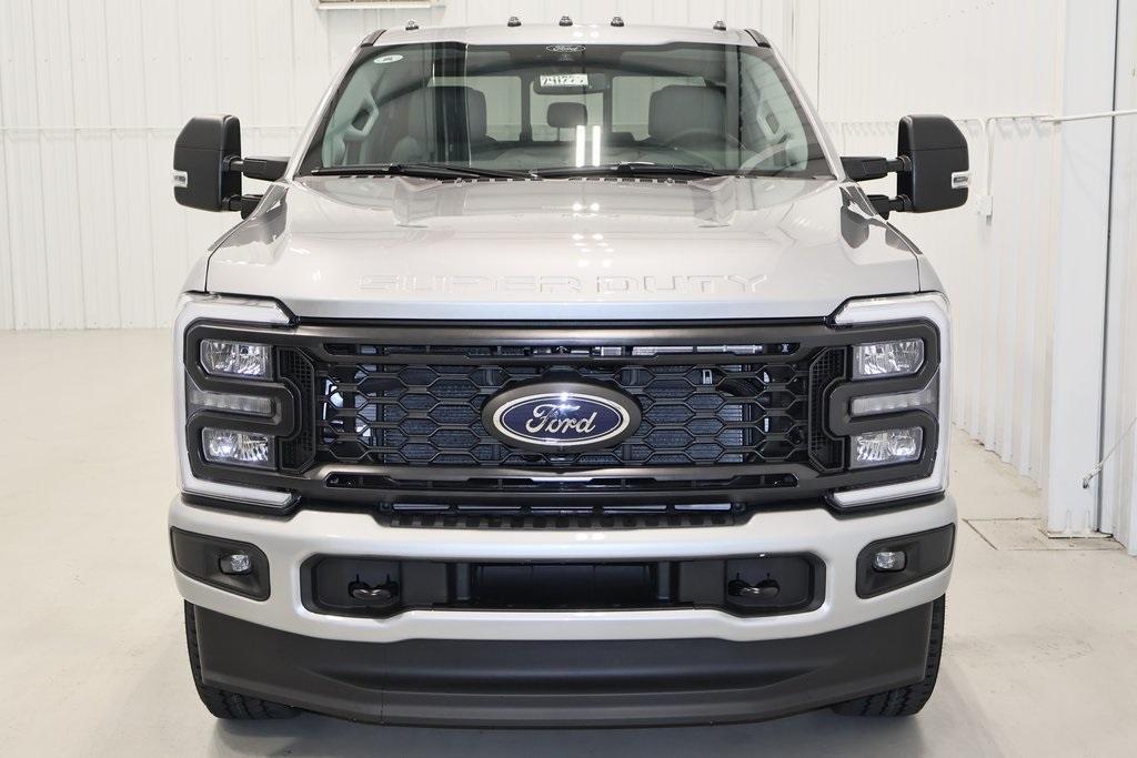 new 2024 Ford F-350 car, priced at $78,890