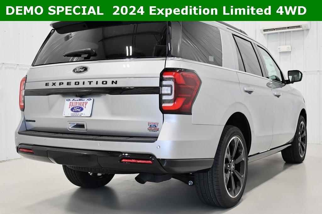 new 2024 Ford Expedition car, priced at $70,010