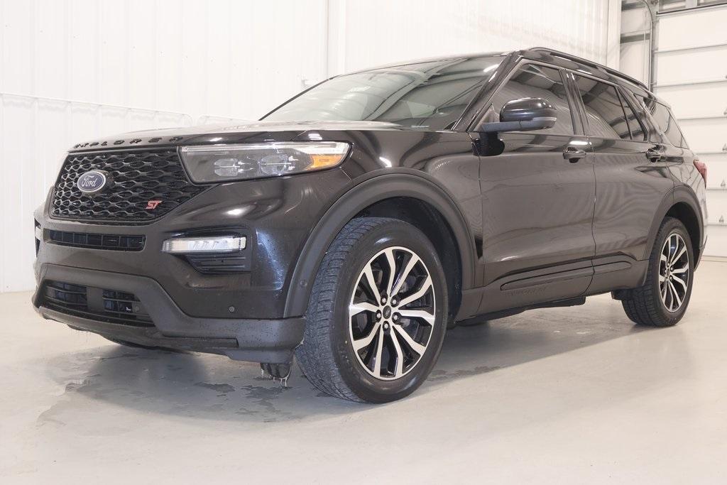 used 2021 Ford Explorer car, priced at $28,000