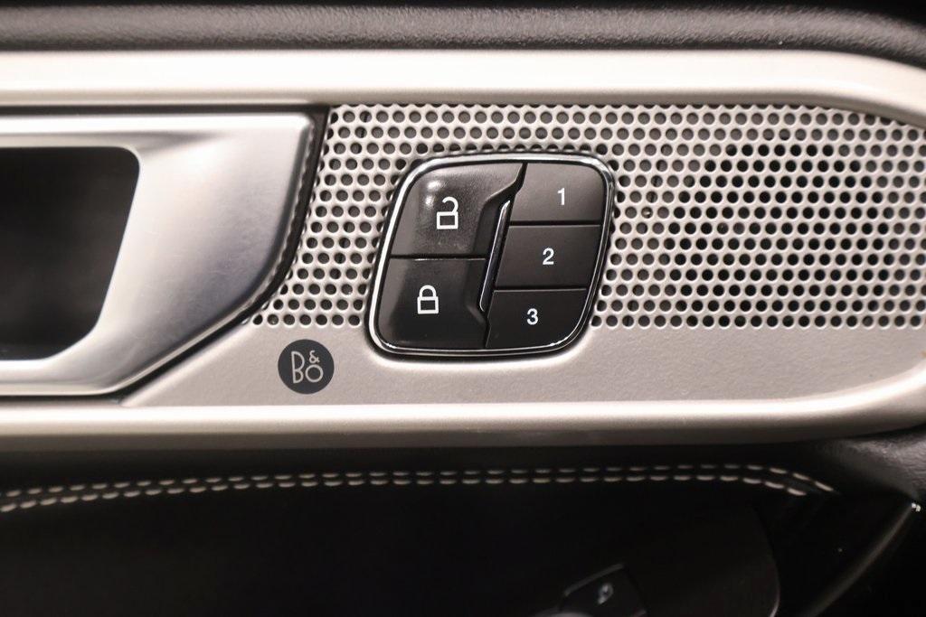 used 2021 Ford Explorer car, priced at $28,000