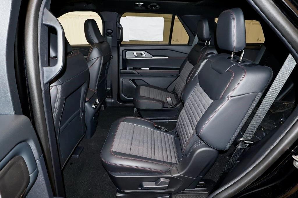 new 2025 Ford Explorer car, priced at $49,373