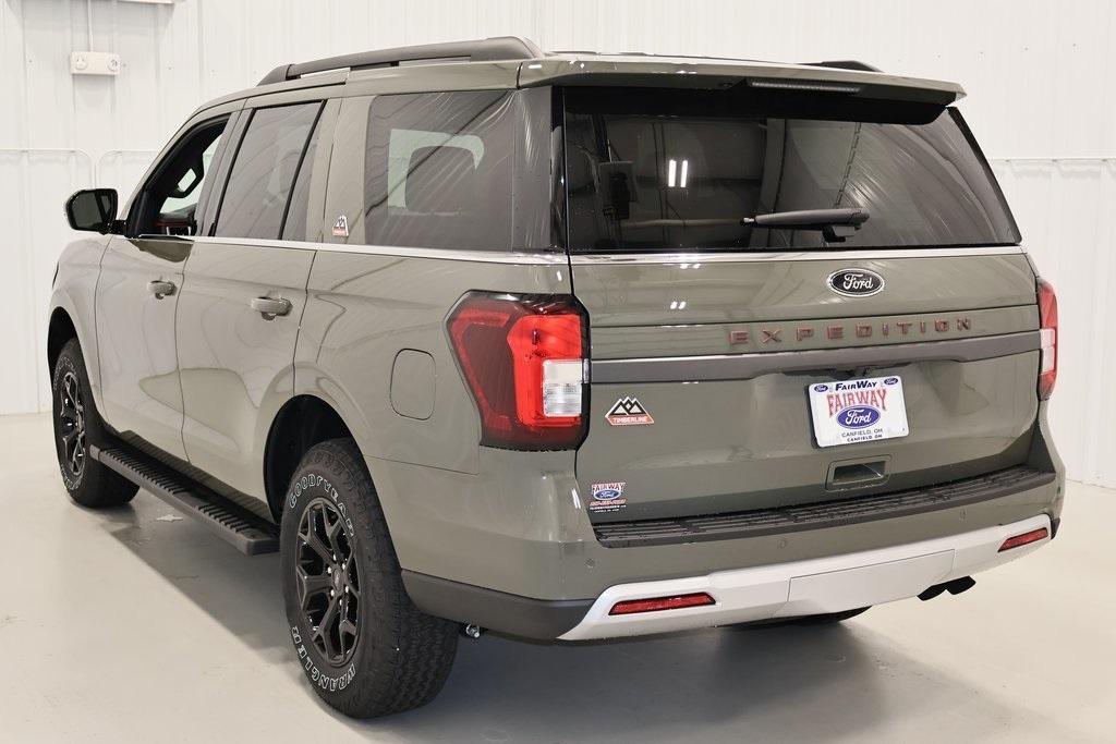 new 2024 Ford Expedition car, priced at $71,615