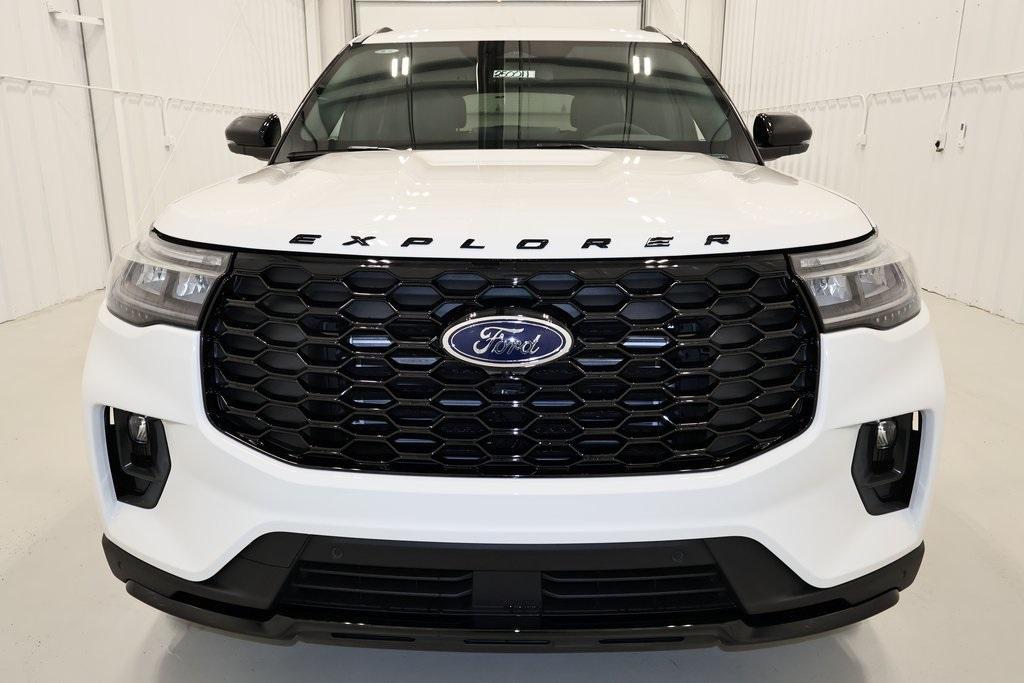 new 2025 Ford Explorer car, priced at $50,990