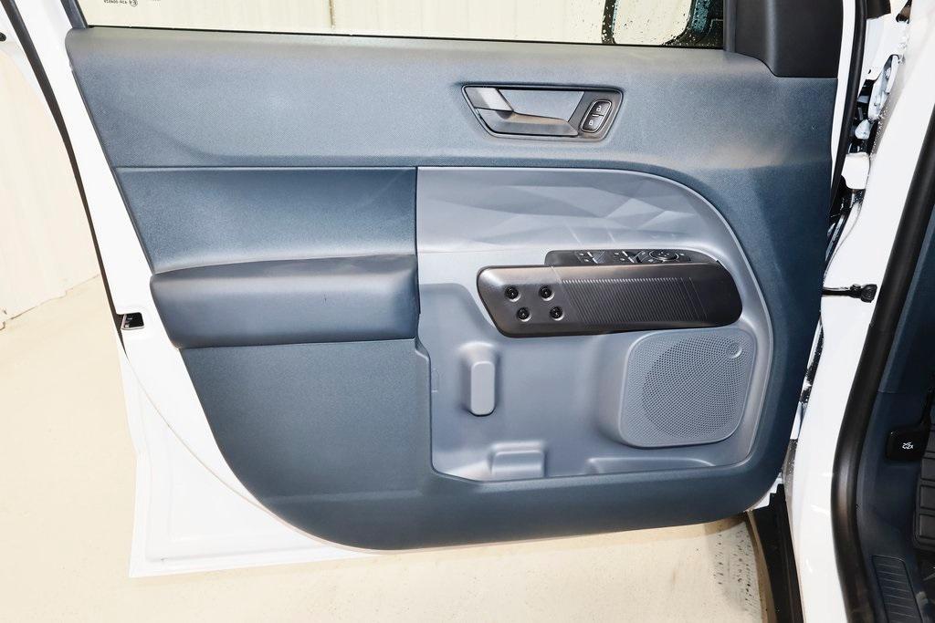 new 2025 Ford Maverick car, priced at $35,699