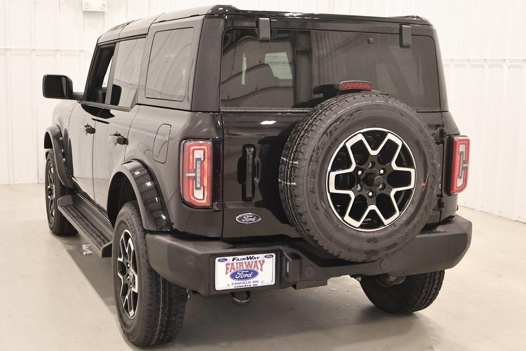 new 2025 Ford Bronco car, priced at $48,990