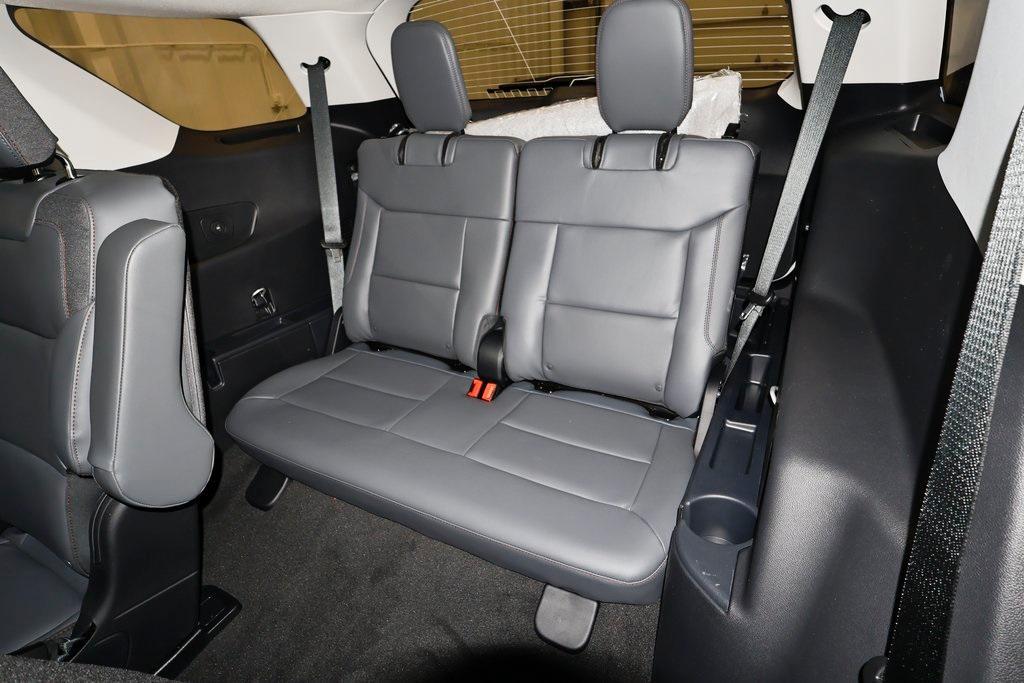 new 2025 Ford Explorer car, priced at $46,384