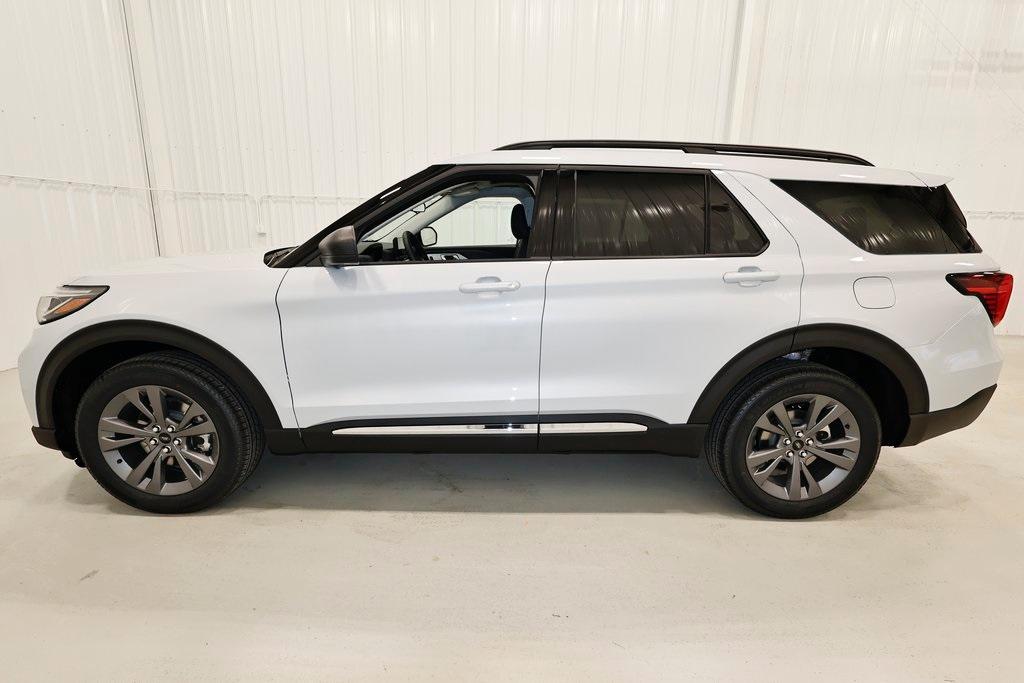 new 2025 Ford Explorer car, priced at $46,384