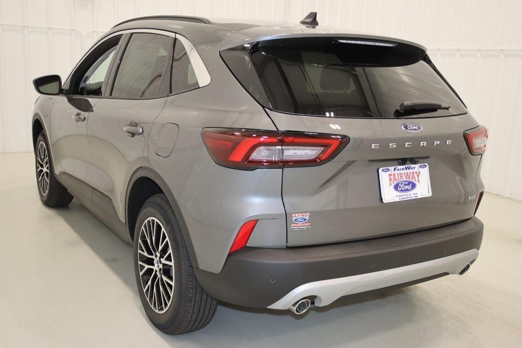 new 2024 Ford Escape car, priced at $40,995