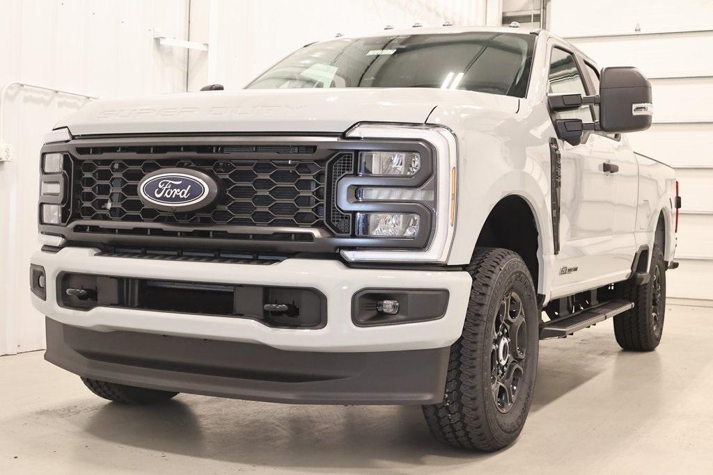 new 2026 Ford F-350 car, priced at $71,850