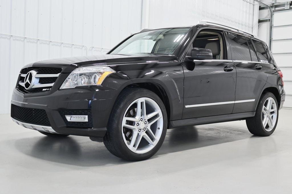 used 2011 Mercedes-Benz GLK-Class car, priced at $7,500