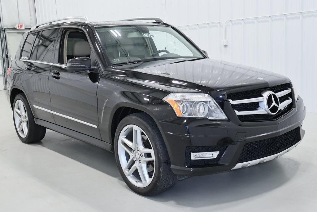 used 2011 Mercedes-Benz GLK-Class car, priced at $7,500