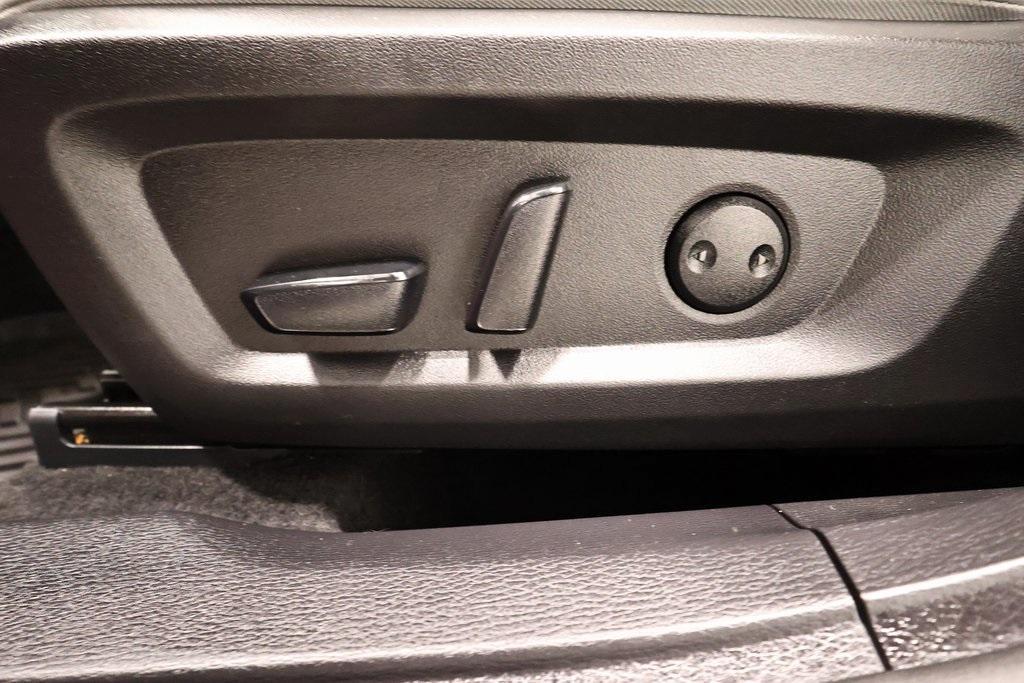 used 2024 Mitsubishi Outlander car, priced at $29,500