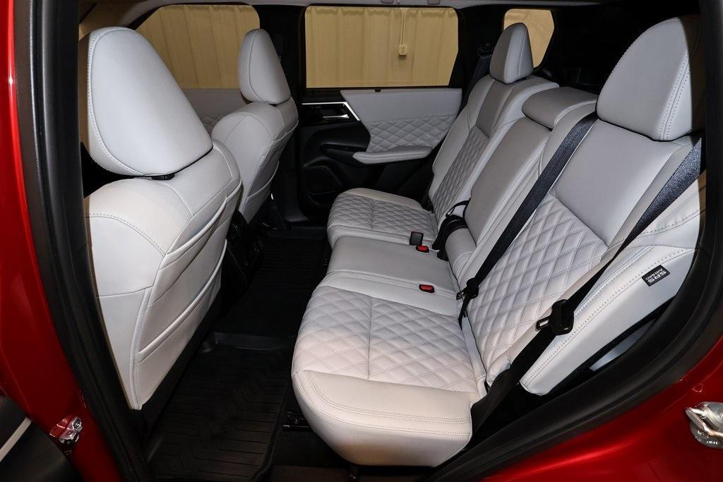 used 2024 Mitsubishi Outlander car, priced at $29,500