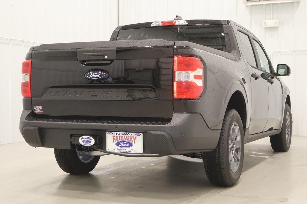 new 2025 Ford Maverick car, priced at $31,005