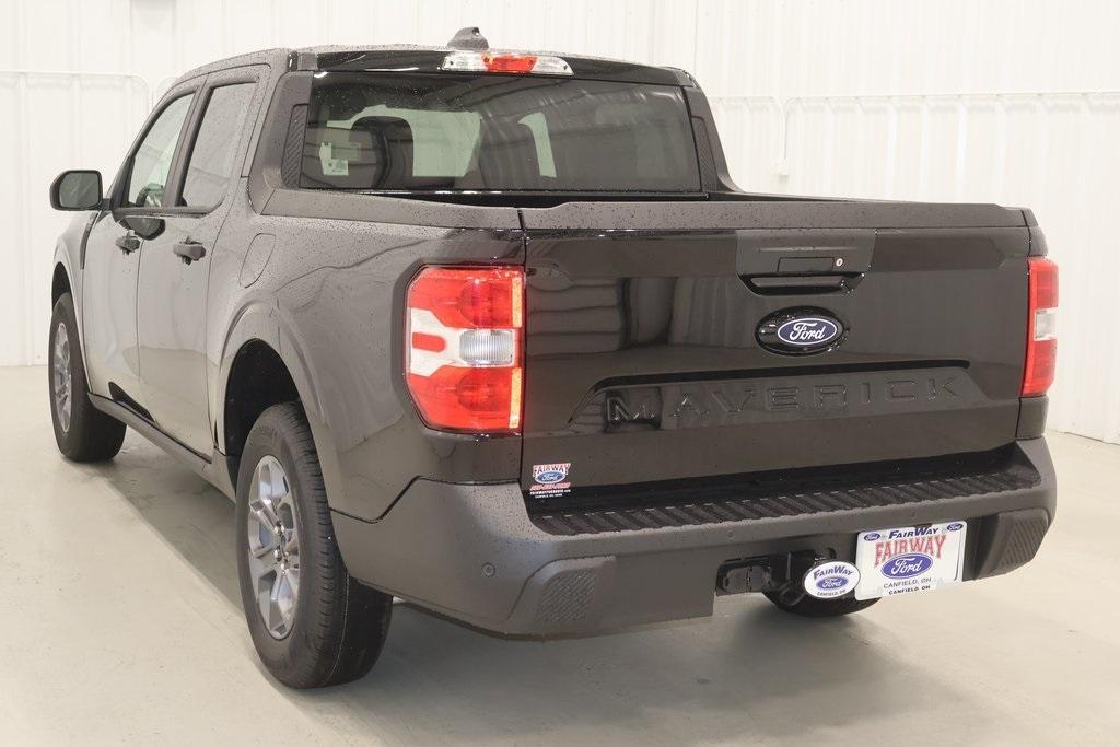 new 2025 Ford Maverick car, priced at $31,005