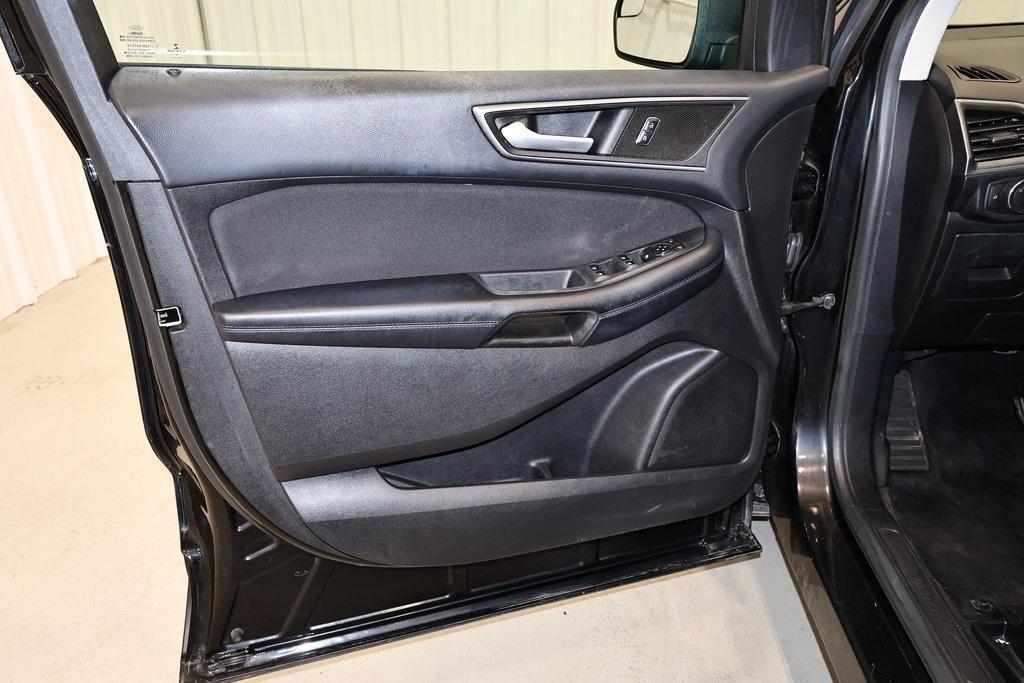 used 2017 Ford Edge car, priced at $8,900