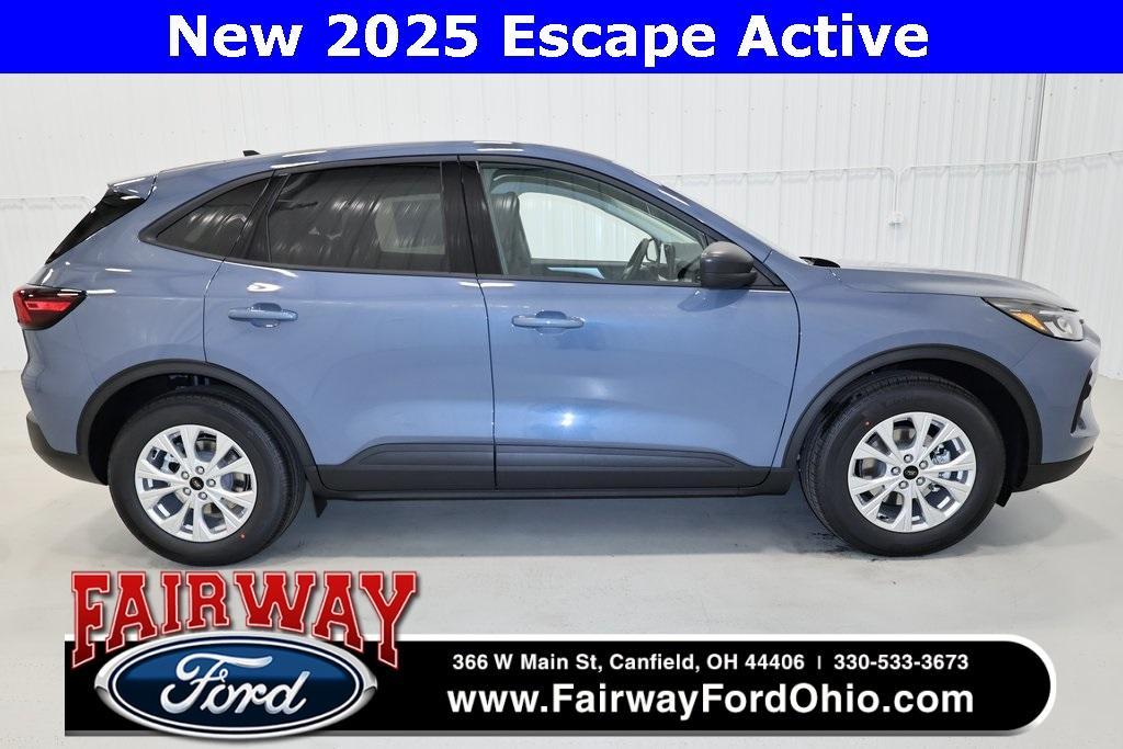 new 2025 Ford Escape car, priced at $31,140