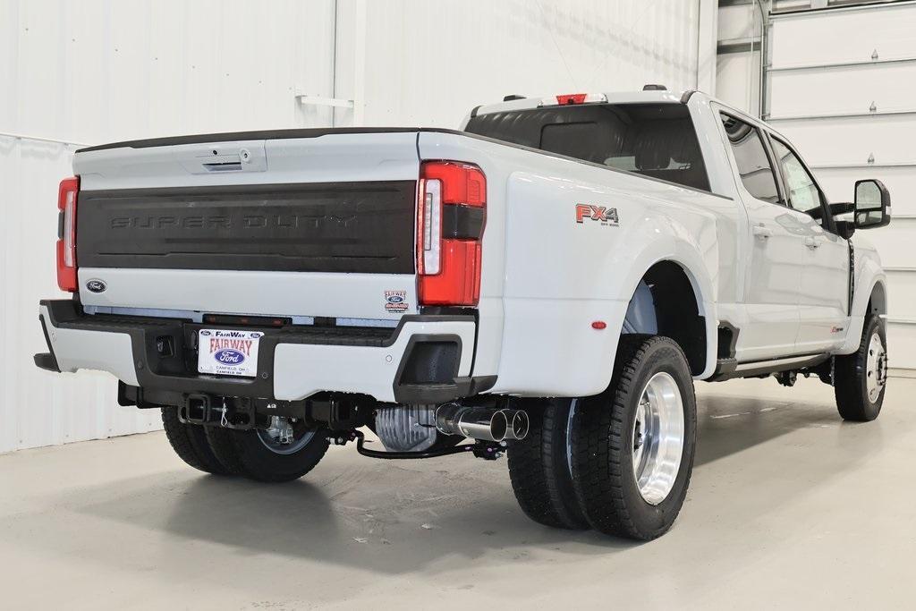 new 2025 Ford F-450 car, priced at $103,185