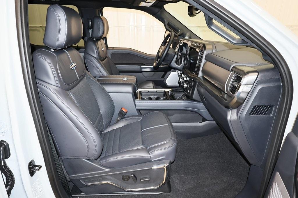 new 2025 Ford F-450 car, priced at $103,185