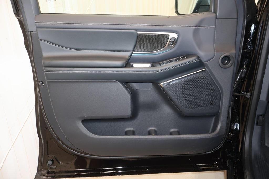 new 2025 Ford Expedition car, priced at $83,170