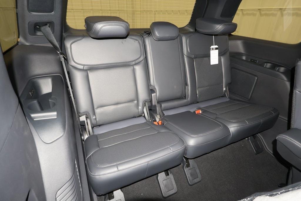 new 2025 Ford Expedition car, priced at $83,170